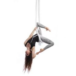 Full set aerial do domu hamak chusta akrobatyczna Taniec w powietrzu Just. Białe szaliki męskie TANIEC W POWIETRZU, bez wzorów, sportowe. Za 559.00 zł.