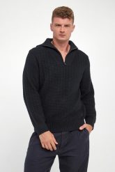 Sweter męski z golfem Jacobo JOOP!. Swetry męskie JOOP!, bez wzorów, bez kołnierzyka, bez ramiączek. Za 729.00 zł.