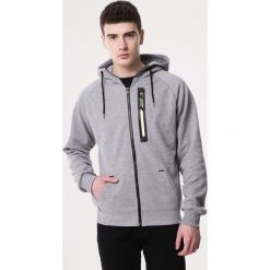 Szara Bluza Growing. Bluzy rozpinane męskie marki Born2be. Za 69.99 zł.