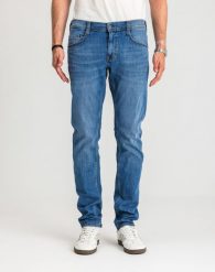 Męskie Spodnie Jeansowe Mustang Style Oregon Tapered Denim Blue 1017123 5000 682. Niebieskie jeansy męskie Mustang, bez wzorów, z denimu. Za 199.99 zł.