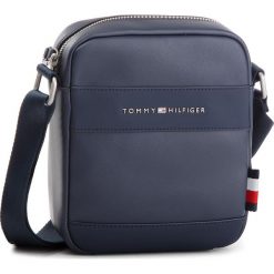 Saszetka TOMMY HILFIGER - Th City Mini Reporte AM0AM03582 413. Saszetki męskie marki Tommy Hilfiger. W wyprzedaży za 199.00 zł.