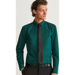 Koszula regular fit - Khaki. Brązowe koszule męskie Reserved. Za 69.99 zł.