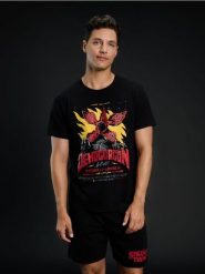 Piżama dwuczęściowa z nadrukiem Stranger Things - czarny. Czarne piżamy męskie Sinsay, l, bez wzorów, bez kołnierzyka, bez ramiączek. Za 49.99 zł.