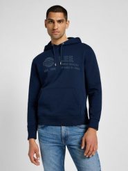 LEE MĘSKA BLUZA Z KAPTUREM LEE SEASONAL HOODIE INKY BLUE 112358048. Niebieskie bluzy nierozpinane męskie Lee, l, bez wzorów, bez ramiączek, z kapturem. Za 179.99 zł.