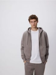 Bluza z kapturem - szary. Szare bluzy nierozpinane męskie Reserved, l, bez wzorów, z bawełny, z kapturem. Za 129.99 zł.