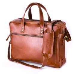 Skórzana męska torba na laptopa SOLIER brązowa. Brązowe torby na laptopa męskie bez wzorów, ze skóry. Za 578.99 zł.