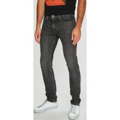 Levi's - Jeansy 511. Jeansy męskie Levi's. W wyprzedaży za 179.90 zł.