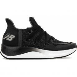 New Balance Cypher Run v2 - MSRMCLK2. Buty do biegania męskie New Balance. W wyprzedaży za 319.99 zł.