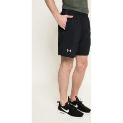 Under Armour - Szorty. Szare szorty sportowe męskie Under Armour, z materiału, sportowe. W wyprzedaży za 139.90 zł.