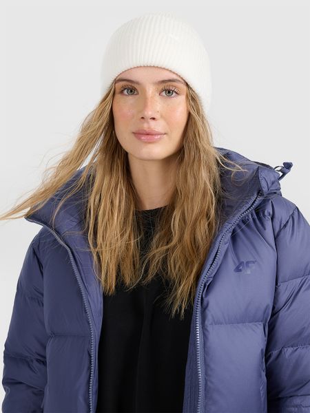 4F Czapka beanie uniseks - biała Uniwersalny. Białe czapki męskie 4f, na zimę, bez wzorów, z materiału, klasyczne. Za 69.99 zł.