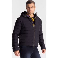 Pikowana kurtka męska z kapturem. Kurtki męskie Versace Collection. Za 991.60 zł.