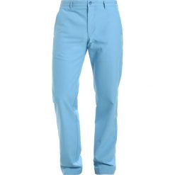 BOSS ATHLEISURE HAKAN Spodnie materiałowe open blue. Długie spodnie sportowe męskie marki BOSS ATHLEISURE. W wyprzedaży za 376.35 zł.