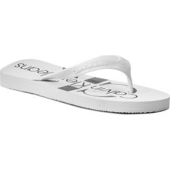 Japonki CALVIN KLEIN JEANS - Dash S0063 White. Białe klapki i japonki męskie Calvin Klein Jeans, bez wzorów, z jeansu. W wyprzedaży za 129.00 zł.