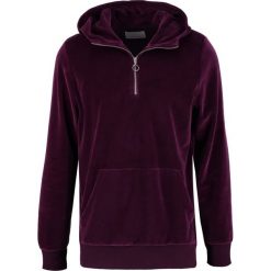 Samsøe & Samsøe ALFONSO Bluza z kapturem potent purple. Fioletowe bluzy nierozpinane męskie Samsøe & Samsøe, z bawełny. W wyprzedaży za 383.20 zł.
