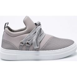 Steve Madden - Buty Mancer. Szare buty sportowe na co dzień męskie Steve Madden, sportowe. W wyprzedaży za 239.90 zł.