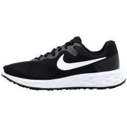 Buty męskie sportowe do biegania Nike REVOLUTION 6 NN. Białe buty do biegania męskie Nike, bez wzorów, bez zapięcia, do biegania, nike revolution. Za 259.99 zł.