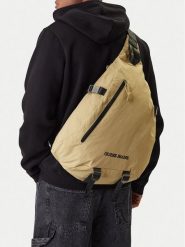 Guess Jeans Plecak EOWB-GUESS-KL-001-09 Beżowy. Brązowe plecaki męskie Guess Jeans, z aplikacjami, z jeansu. Za 229.99 zł.