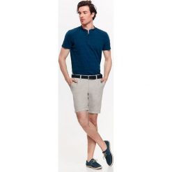 T-SHIRT POLO MĘSKI Z FAKTURĄ. Koszulki polo męskie marki TOP SECRET. W wyprzedaży za 54.99 zł.