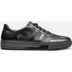 Czarne trampki męskie. Buty sportowe na co dzień męskie marki Kazar. Za 449.00 zł.