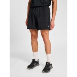 Szorty Hummel Pulse. Czarne szorty sportowe męskie HUMMEL, bez wzorów, eleganckie. Za 163.50 zł.
