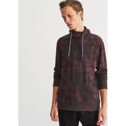 Bluza ze stójką - Bordowy. Czerwone bluzy nierozpinane męskie Reserved. Za 79.99 zł.