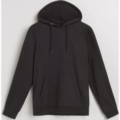 Bluza z kapturem - Czarny. Bluzy nierozpinane męskie marki Reserved. W wyprzedaży za 79.99 zł.
