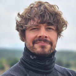 Komin trekkingowy 100% wełna merino (195 g/m²). Szare szaliki męskie WOOLONA, bez wzorów, z wełny, sportowe. W wyprzedaży za 117.00 zł.