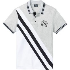 Shirt polo bonprix jasnoszary melanż - biało-czarny z nadrukiem. Szare koszulki polo męskie bonprix, l, bez wzorów, bez kołnierzyka, bez ramiączek. Za 37.99 zł.