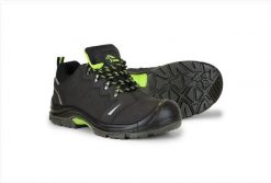 Work boots ROMA S3, nubuck leather, black/green, size 45. Czarne buty trekkingowe męskie VENNER, bez wzorów, z nubiku, bez zapięcia. Za 211.81 zł.