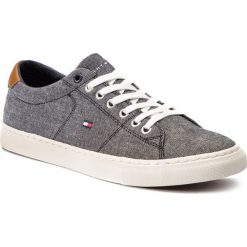 Tenisówki TOMMY HILFIGER - Seasonal Textile Sneaker FM0FM02204 Black 990. Szare trampki męskie Tommy Hilfiger, bez wzorów, z gumy, klasyczne, bez zapięcia. W wyprzedaży za 199.00 zł.