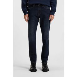 Boss Jeans - Denim ONYX BO BLU (50549527-407). Niebieskie długie spodnie sportowe męskie Boss, na lato, bez wzorów, z denimu, trekkingowe. Za 439.00 zł.