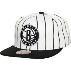 Mitchell & Ness NBA Retro Czapka Brooklyn Nets Biało‑Czarna. Czarne czapki męskie Mitchell & Ness, bez wzorów, retro. Za 173.99 zł.