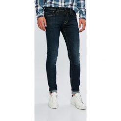 Pepe Jeans - Jeansy Finsbury. Jeansy męskie Pepe Jeans. W wyprzedaży za 259.90 zł.