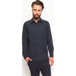 KOSZULA DŁUGI RĘKAW MĘSKA. Koszule męskie TOP SECRET. W wyprzedaży za 39.99 zł.