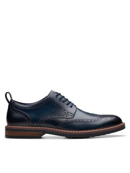 Clarks Półbuty Aldwin Limit 26178471 Granatowy. Niebieskie eleganckie półbuty męskie Clarks, ze skóry, wizytowe, bez obcasa, bez zapięcia. Za 479.99 zł.