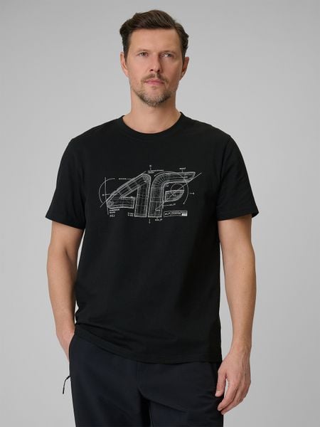 4F T-shirt regular z nadrukiem męski - czarny S. Czarne t-shirty męskie 4f, m, bez wzorów, z bawełny, bez kołnierzyka, bez ramiączek. Za 59.99 zł.