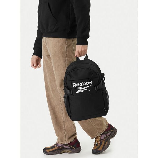 Plecak Reebok. Czarne plecaki męskie Reebok, bez wzorów. Za 129.99 zł.