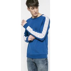 Review - Longsleeve. Koszulki męskie z długim rękawem marki Review. W wyprzedaży za 54.90 zł.