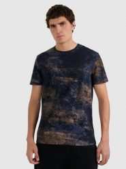 4F T-shirt regular z nadrukiem męski - multikolor M. T-shirty męskie 4f, m, bez wzorów, z dzianiny, bez kołnierzyka, bez ramiączek. Za 69.99 zł.