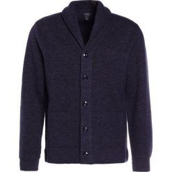 J.CREW Kardigan heather obsidian. Czarne kardigany męskie marki J.CREW, z bawełny. W wyprzedaży za 359.40 zł.