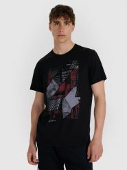4F T-shirt regular z nadrukiem męski - czarny M. Czarne t-shirty męskie 4f, m, bez wzorów, z bawełny, bez kołnierzyka, bez ramiączek. Za 69.99 zł.