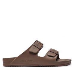 Klapki Jack & Jones. Brązowe klapki i japonki męskie Jack & Jones, bez wzorów. Za 69.99 zł.