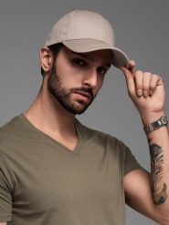 Męska czapka z daszkiem bejsbolówka z ozdobnym haftem – popielata V3 OM-ACCS-0102 - uniwersalny. Szare czapki męskie Ombre Clothing, bez wzorów, z bawełny, klasyczne. W wyprzedaży za 39.99 zł.