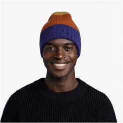 Czapka zimowa dla doroasłych BUFF Knitted Beanie. Fioletowe czapki męskie Buff, na zimę, bez wzorów, sportowe. W wyprzedaży za 89.96 zł.
