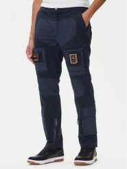 Aeronautica Militare Spodnie materiałowe 252PA1664UCT04241 Granatowy Regular Fit. Niebieskie spodnie na co dzień męskie Aeronautica Militare, bez wzorów, z bawełny. Za 1,249.00 zł.