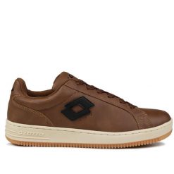 Buty męskie sportowe do chodzenia Lotto YARIN NL. Brązowe buty do biegania męskie Lotto, bez wzorów, bez zapięcia, trekkingowe. W wyprzedaży za 159.00 zł.