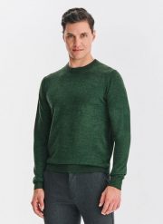 PAKO LORENTE – Zielony sweter męski z wełną. Zielone swetry męskie Pako Lorente, bez wzorów, z wełny, bez kołnierzyka, bez ramiączek. Za 249.99 zł.