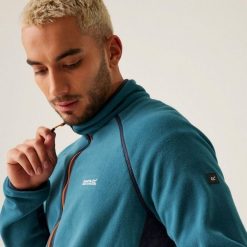 Kurtka trekkingowa męska Regatta Moutdale softshell. Niebieskie kurtki softshell męskie Regatta, m, bez wzorów, z elastanu, bez kaptura, trekkingowe. W wyprzedaży za 199.00 zł.