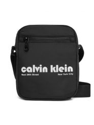 Calvin Klein Saszetka LV04G3180G Czarny. Czarne saszetki męskie Calvin Klein, bez wzorów, z materiału. Za 159.99 zł.
