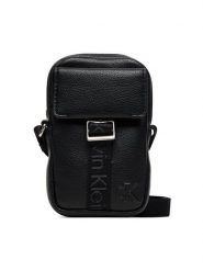 Calvin Klein Saszetka LV04D1091G Czarny. Czarne saszetki męskie Calvin Klein, bez wzorów, ze skóry. Za 189.99 zł.